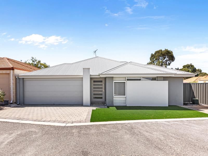 1 / 3 Willeroo Chase, Carramar WA 6031