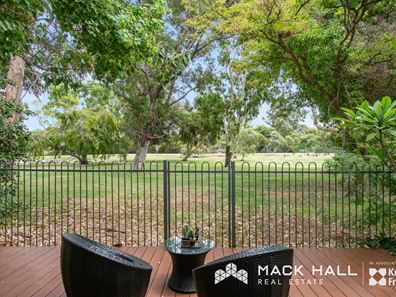 9 Links Court, Claremont WA 6010