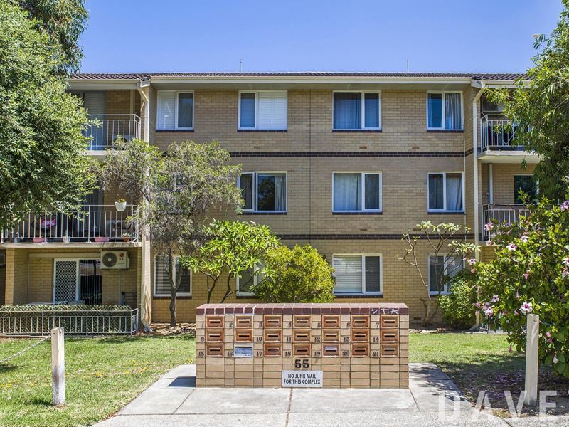 10/55 Deanmore Road, Scarborough WA 6019