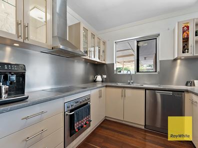 5 Vance Street, Thornlie WA 6108