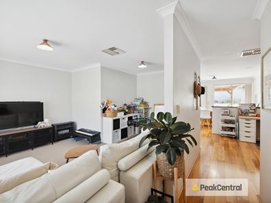 13 Stuart Court, Bateman WA 6150