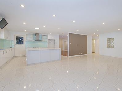 44 Bathgate Loop, Koondoola WA 6064