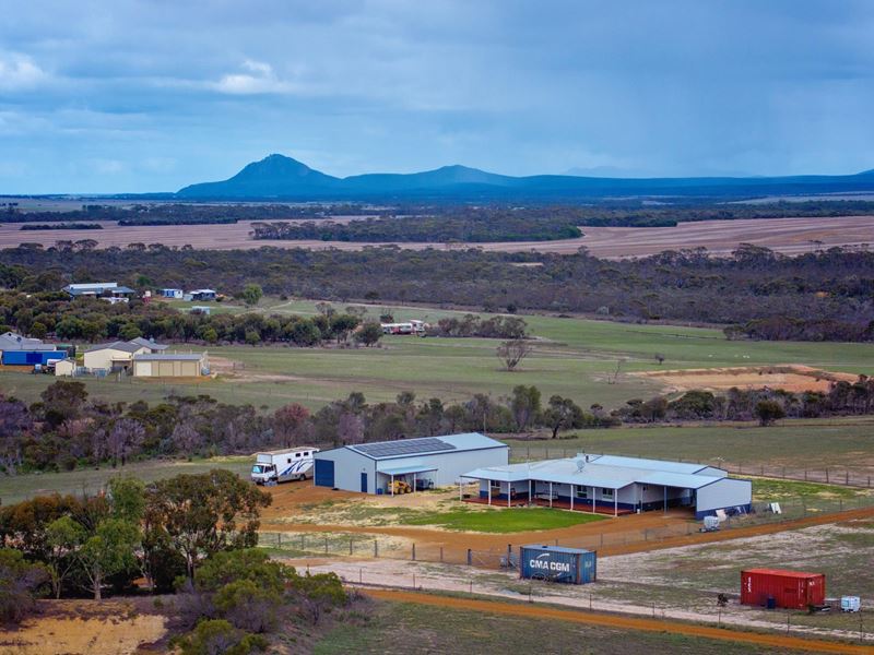47 Blue Vista, Hopetoun WA 6348