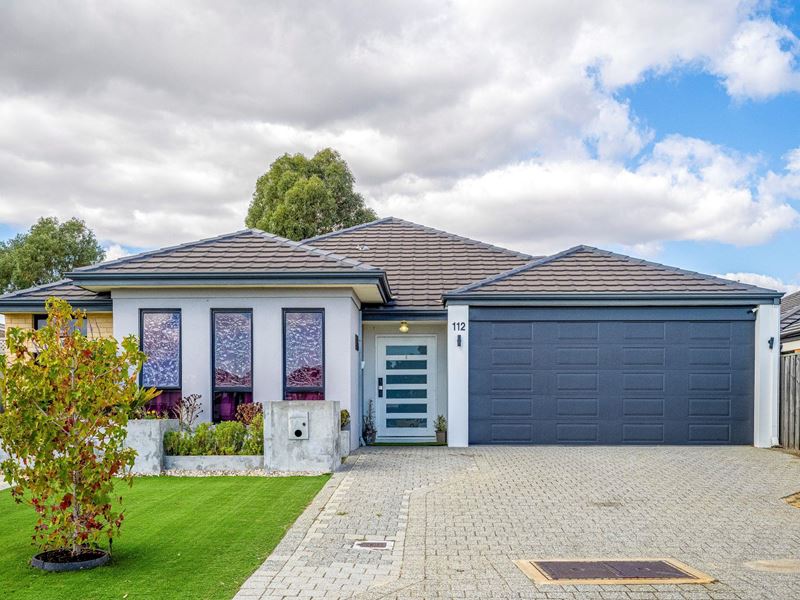 112 Sapphire  Chase, Wellard