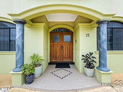 12 Montpelier Loop, Canning Vale WA 6155