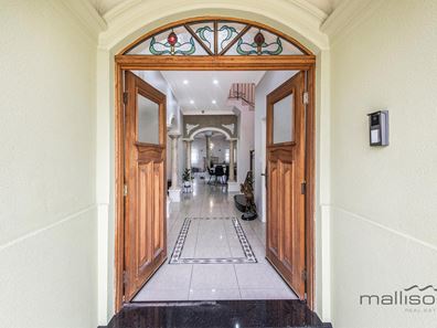 12 Montpelier Loop, Canning Vale WA 6155