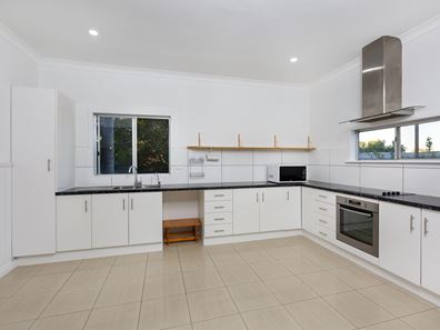 9 Fitzroy  Road, Rivervale WA 6103