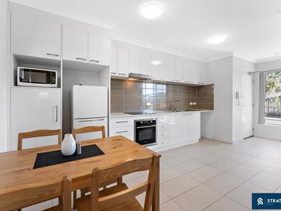1/28 Bent Street, Cannington WA 6107