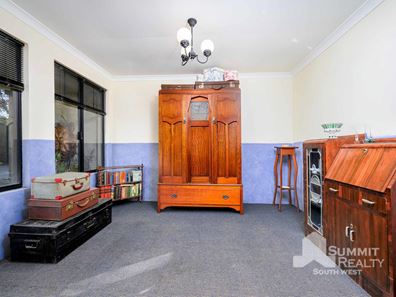 5 Koorden Street, Dalyellup WA 6230