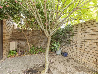 11/27 Swan Street, Osborne Park WA 6017