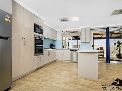 43 Abraham Street, Karloo WA 6530