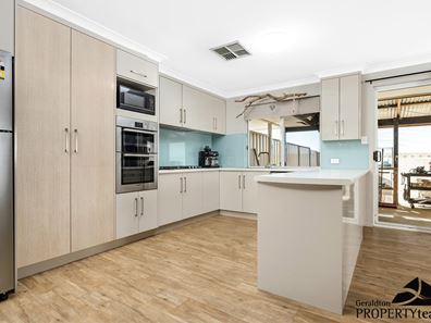 43 Abraham Street, Karloo WA 6530