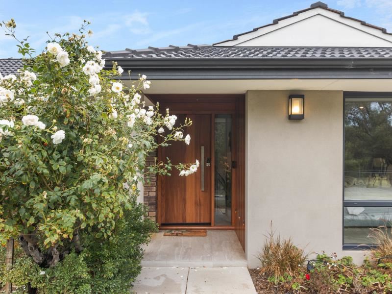 15 Summerhayes Drive, Karrinyup WA 6018