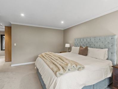 15 Summerhayes Drive, Karrinyup WA 6018