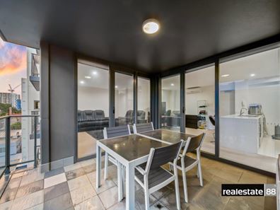 65/208 Adelaide Terrace, East Perth WA 6004
