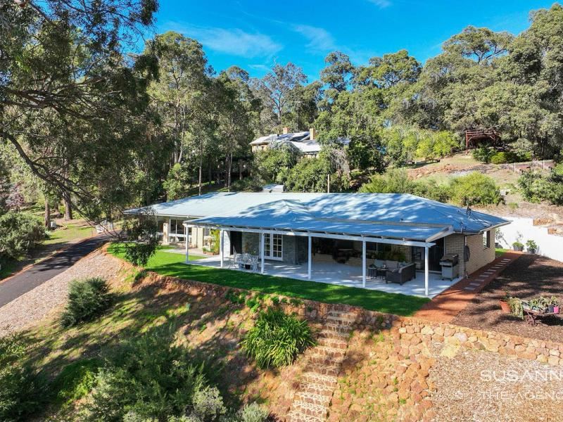 9 Josephine Crescent, Kalamunda