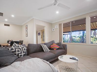 13 Pingandy Crescent, Dampier WA 6713