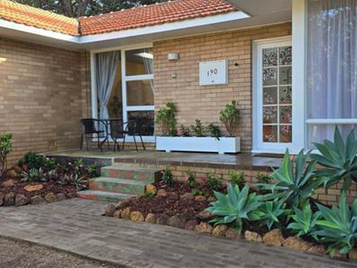 190 Grove Road, Lesmurdie WA 6076