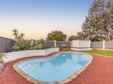 38 Coronado Ridge, Iluka WA 6028
