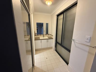 25 Daran Way, Byford WA 6122