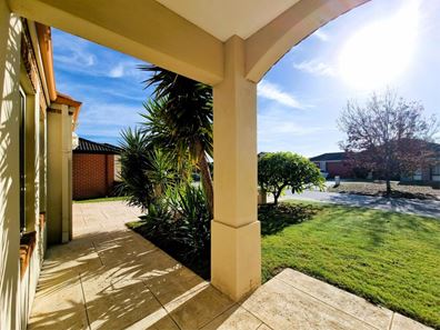 15 Verde Road, Southern River WA 6110