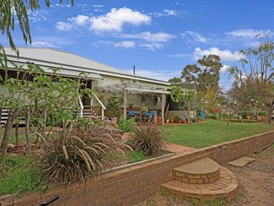 9 Queen Street, Geraldton WA 6530