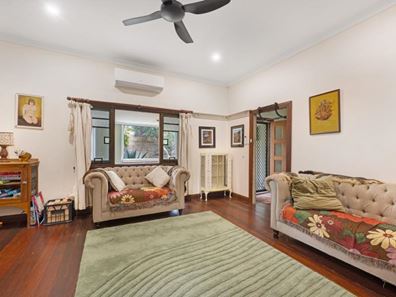 9 Queen Street, Geraldton WA 6530