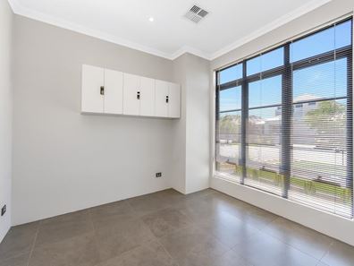 40 Wycliffe Turn, Piara Waters WA 6112
