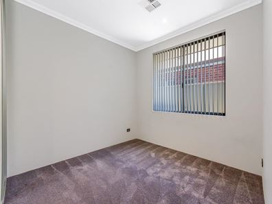 40 Wycliffe Turn, Piara Waters WA 6112