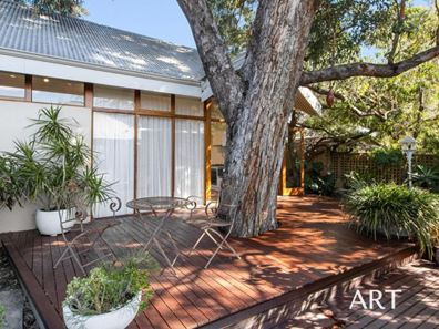 17 Roseberry Avenue, South Perth WA 6151