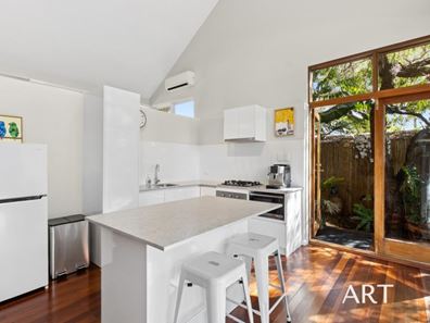 17 Roseberry Avenue, South Perth WA 6151