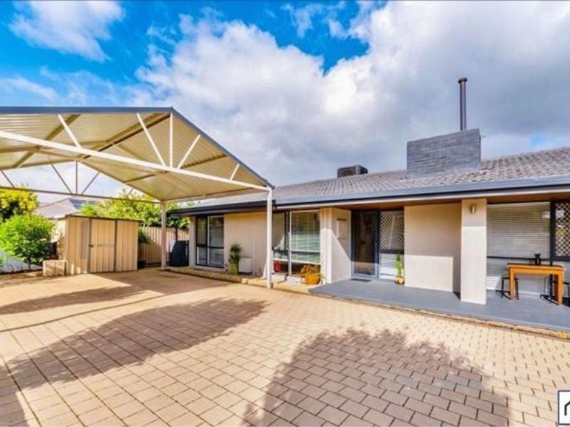 27 Dormans Rd, Morley WA 6062