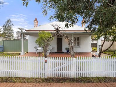 63 East Street, Guildford WA 6055