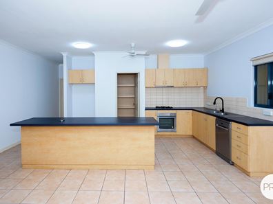 6 Buchanan Circuit, Baynton WA 6714