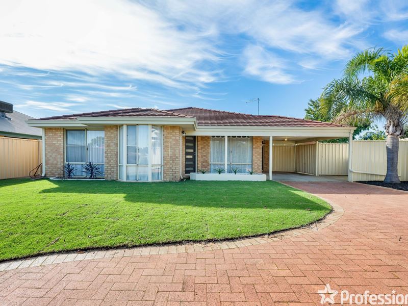 11 Mackerel Close, Warnbro WA 6169