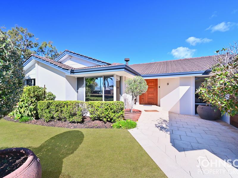 4 Parkview Green, Churchlands WA 6018