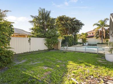 10 Naval Parade, Ocean Reef WA 6027