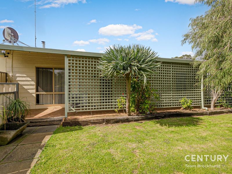 2 Central Avenue, North Dandalup WA 6207