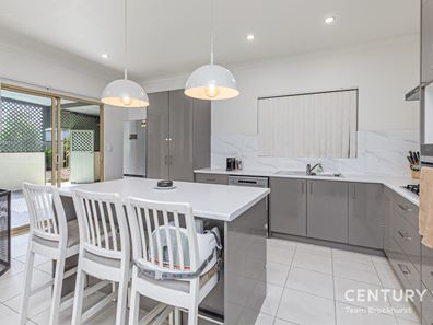 2 Central Avenue, North Dandalup WA 6207