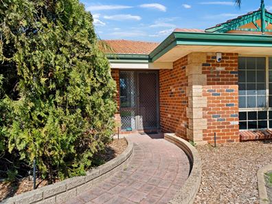 42 Fairview Drive, Waikiki WA 6169