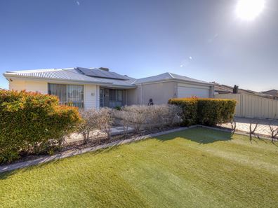 28 Arthur Road, Wattle Grove WA 6107