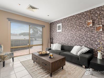 46 Bolderwood Drive, South Lake WA 6164