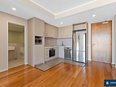 503/18 Cecil Avenue, Cannington WA 6107
