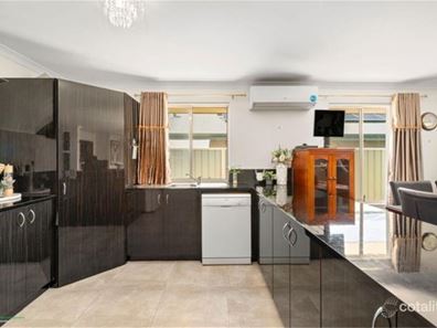 14 Ipswich Parkway, Greenfields WA 6210