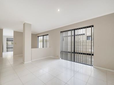 44 Northport Boulevard, Wannanup WA 6210