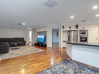 9 Horsley Green, Butler WA 6036