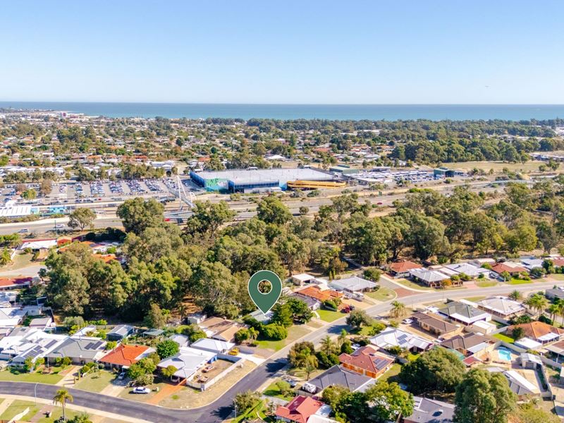 24 Reynolds Avenue, Greenfields WA 6210