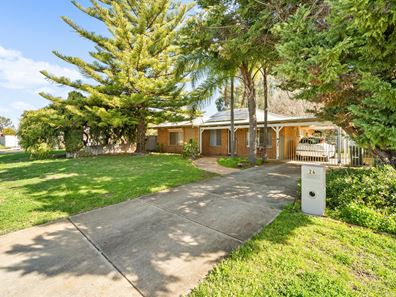 24 Reynolds Avenue, Greenfields WA 6210
