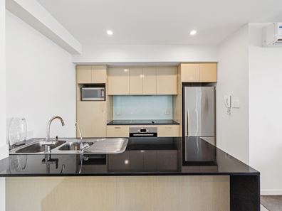 76/3 Homelea Court, Rivervale WA 6103