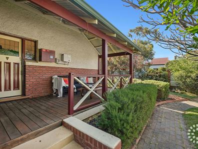87 Holland Street, Fremantle WA 6160